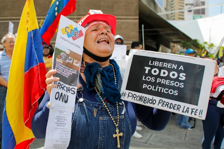 Venezuela: LA CUARTA FASE NECESARIA.  De una transición tutelada a una democracia autónoma y sostenible 